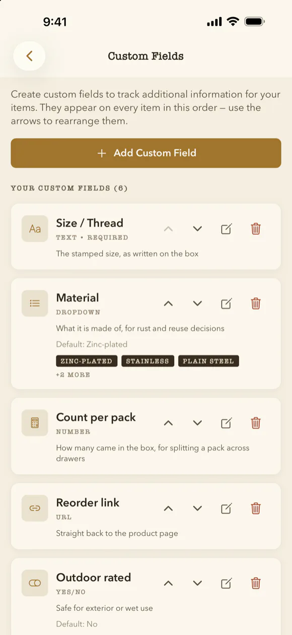 Custom fields list with text, dropdown, number, link and yes/no fields